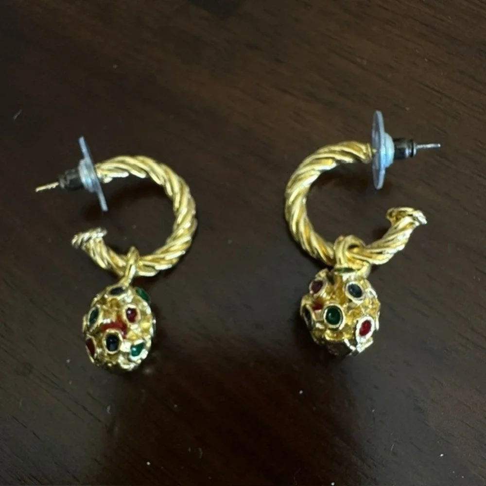 Vintage Gold Tone Twisted Hoop Dangle Earrings Multi Color Rhinestone Posts